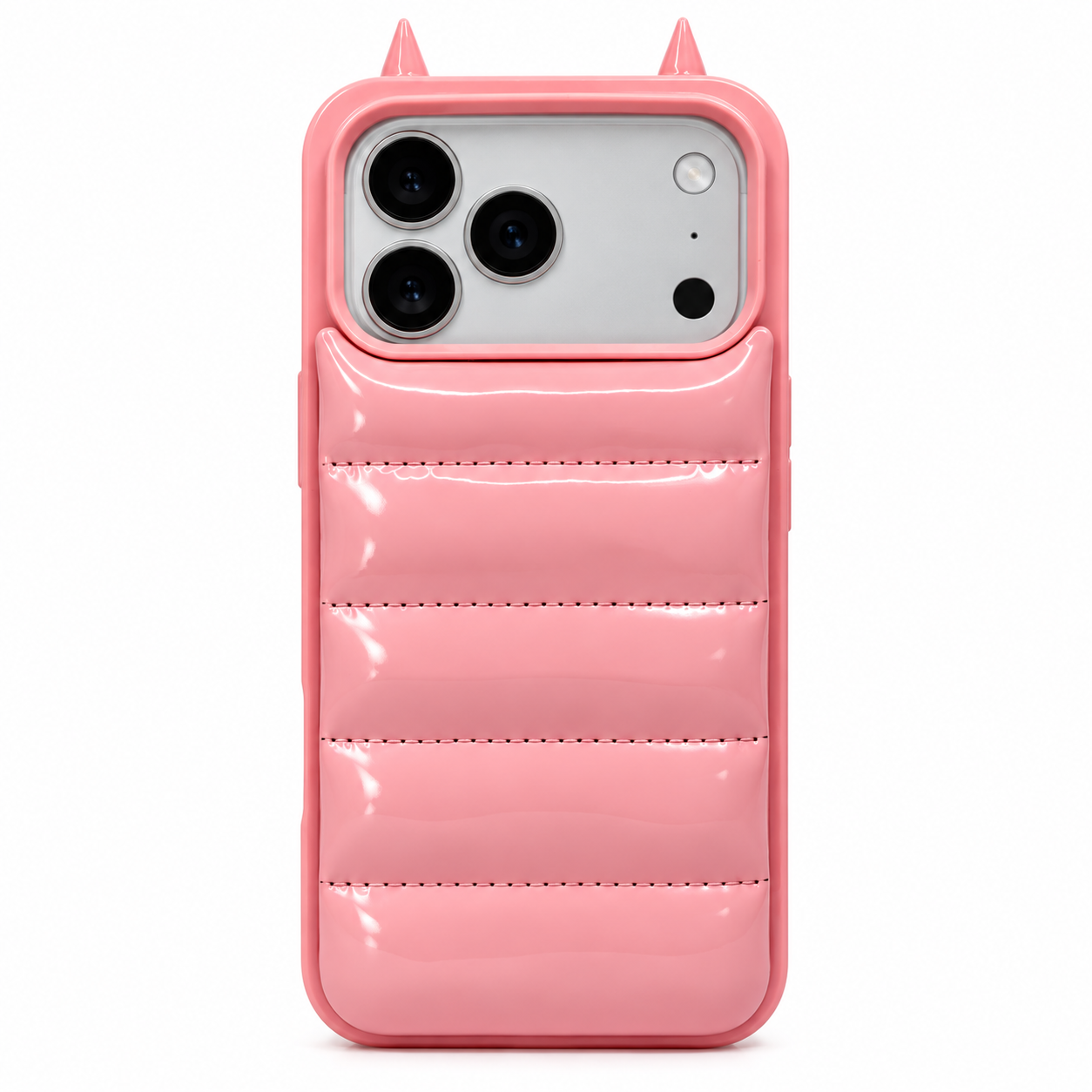 Vista trasera de funda Puffer 3D rosa con cuernos de diablito y diseño acolchado brillante.